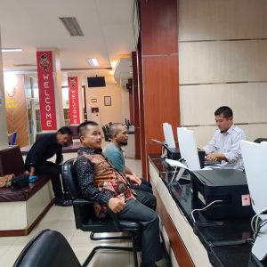 Diduga Rampas Mobil dan Sertifikat Tanah Milik Debitur, Karyawan Bank Plat Merah di Palembang Dilaporkan ke Polisi