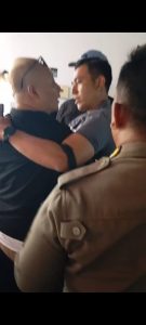 Jurnalist Dapat Kekerasan Oleh Ajudan Wabub Saat Peliputan Mediasi PT SGM di Pendopo Kabupaten Sidoarjo