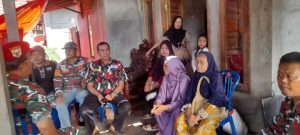 Reaksi Cepat Ketua Markas Cabang Laskar Merah Putih ( LMP) Kota Pagar Alam Serahkan Batuan ke korban Kebakaran, Di Tebing Tinggi Dempo Selatan